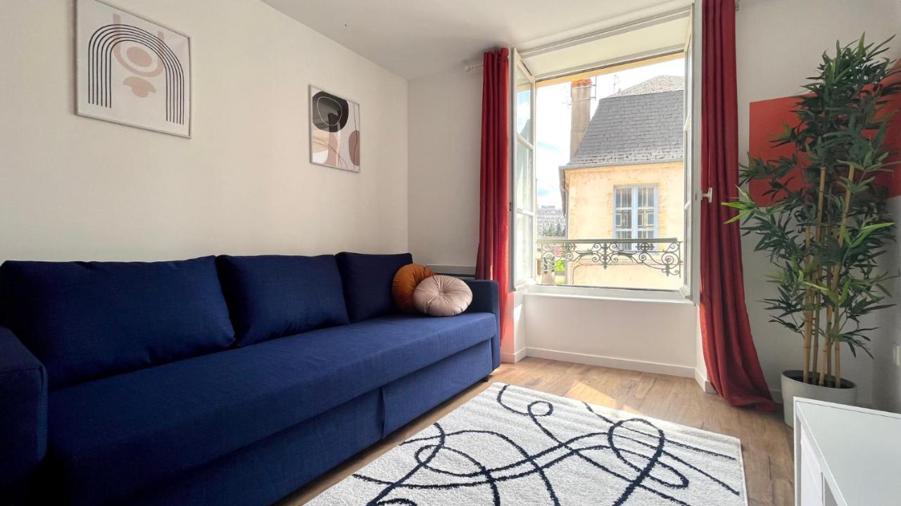 L'Artiste En Duplex Apartment Nevers Luaran gambar