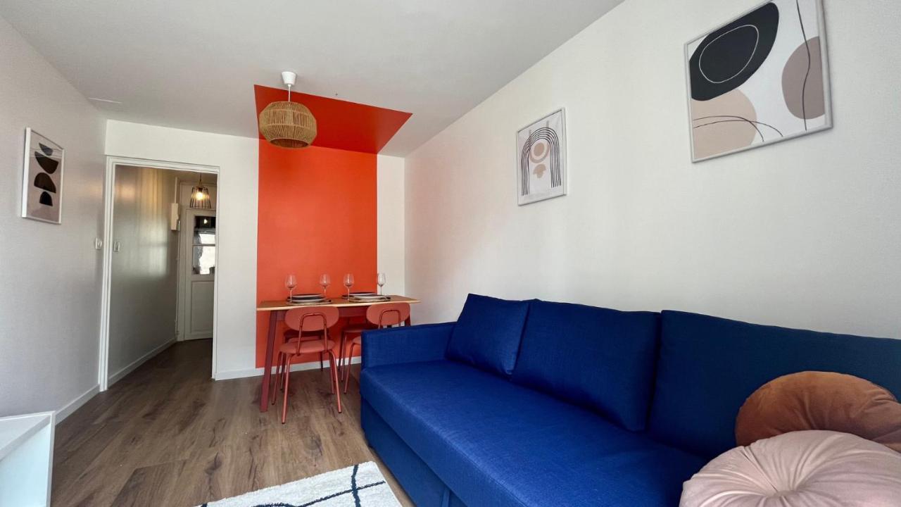 L'Artiste En Duplex Apartment Nevers Luaran gambar