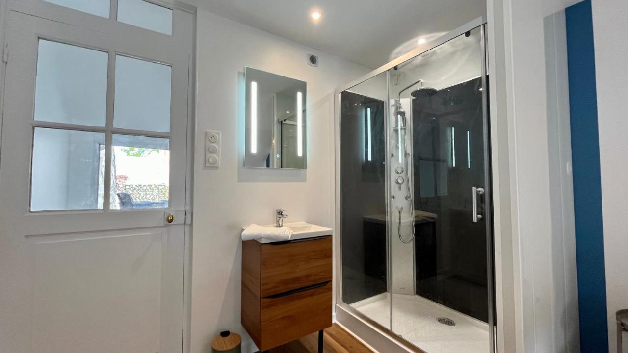 L'Artiste En Duplex Apartment Nevers Luaran gambar