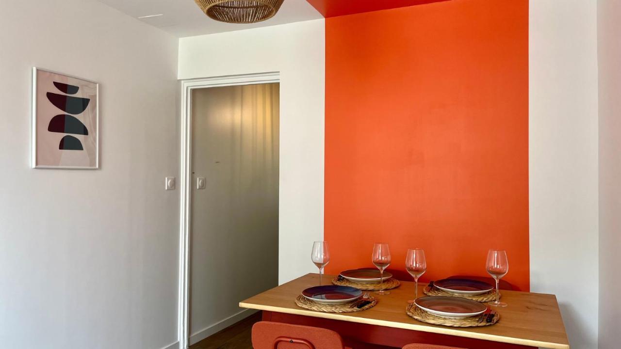 L'Artiste En Duplex Apartment Nevers Luaran gambar